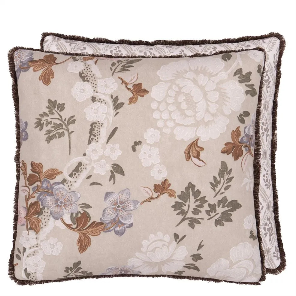 Cushion EAGLE HOUSE DAMASK LIMESTONE by English Heritage