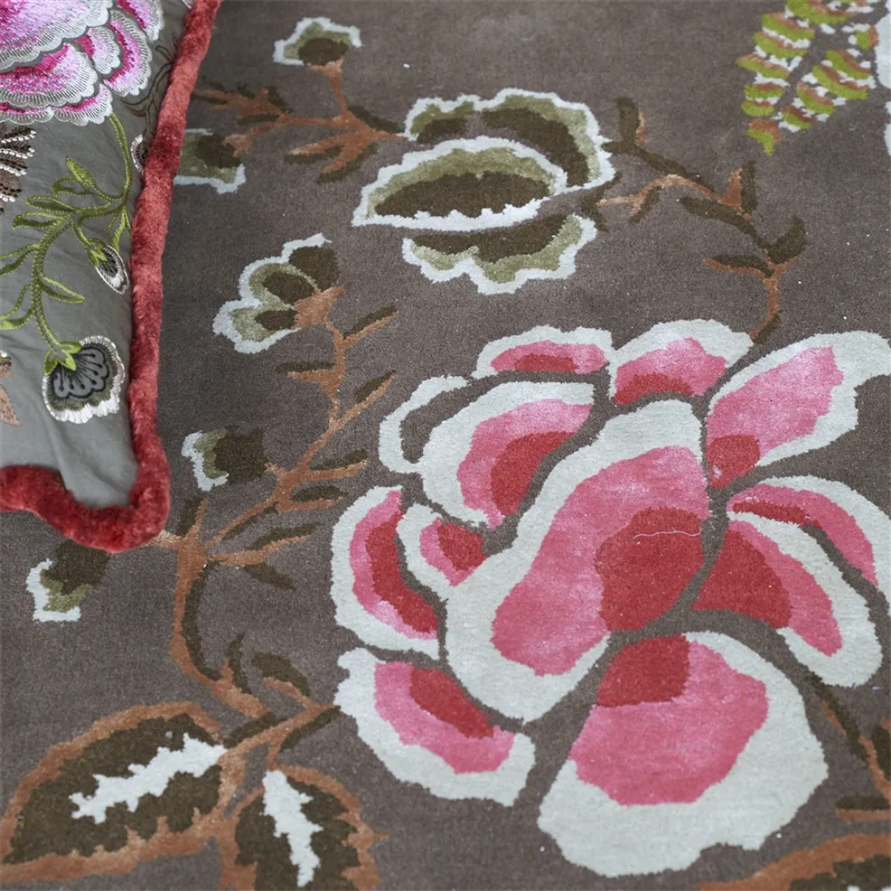 RUG ROSE DE DAMAS CRANBERRY by Designers Guild